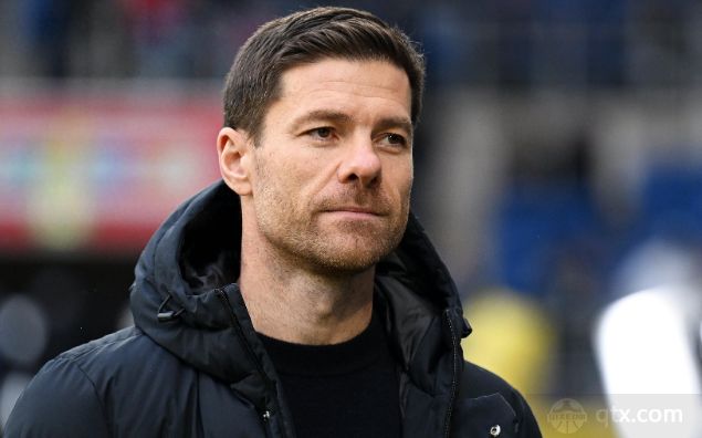 爱游戏手机版-Karsa遭遇三持续失利，拜仁教练压力巨大！